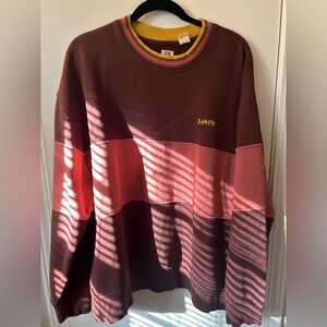 Men’s sweatshirt